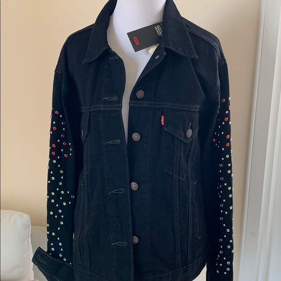 NEW Levi’s studded ex-boyfriend trucker denim jacket - Picture 5 of 12